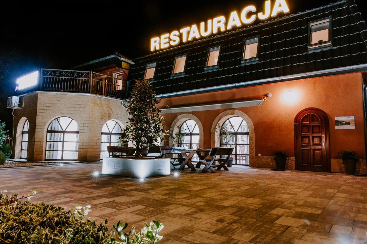 Lawendowy Ogrod Hotel Brzeg Buitenkant foto