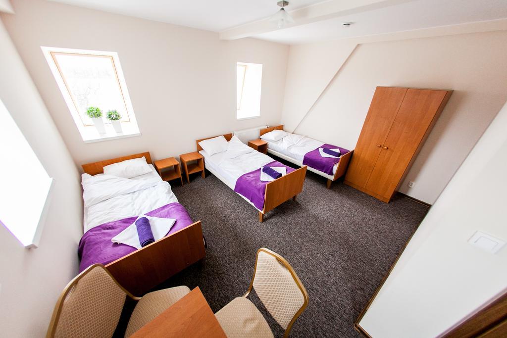 Lawendowy Ogrod Hotel Brzeg Buitenkant foto